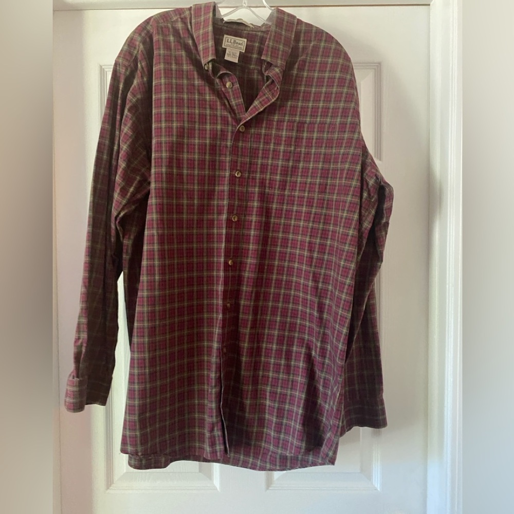 L L Bean men's plain button down XLT
